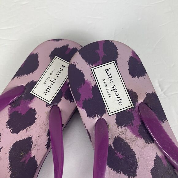 ⭐️ Kate Spade Purple Flip Flops Size 7 Animal Print Pool Beach Sandals - Picture 3 of 7